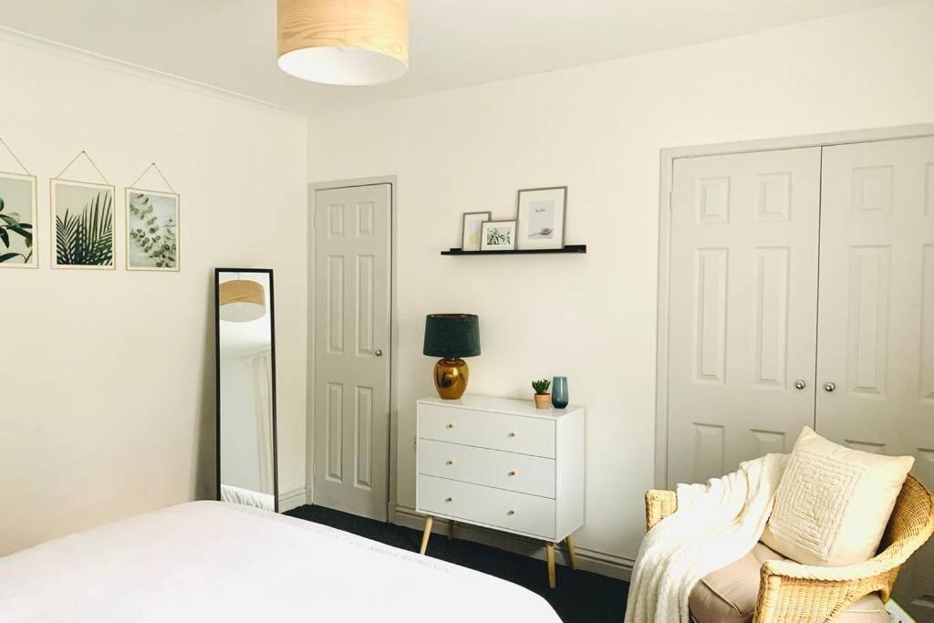 The Nook - A Stylish Apartment With Garden, Near The Beach Berwick Upon Tweed ภายนอก รูปภาพ